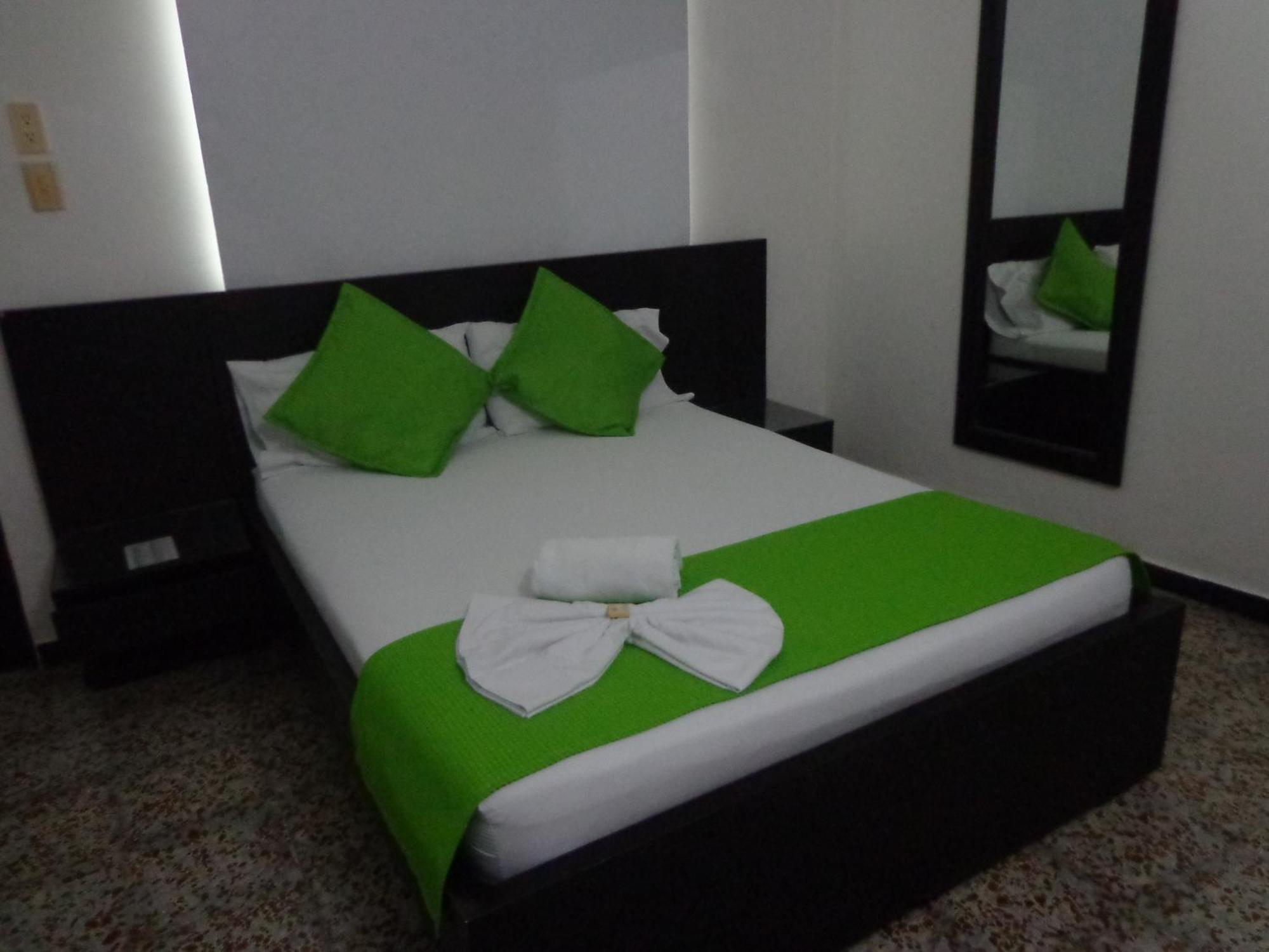 Hotel Chicala salgar Puerto Salgar Ruang foto