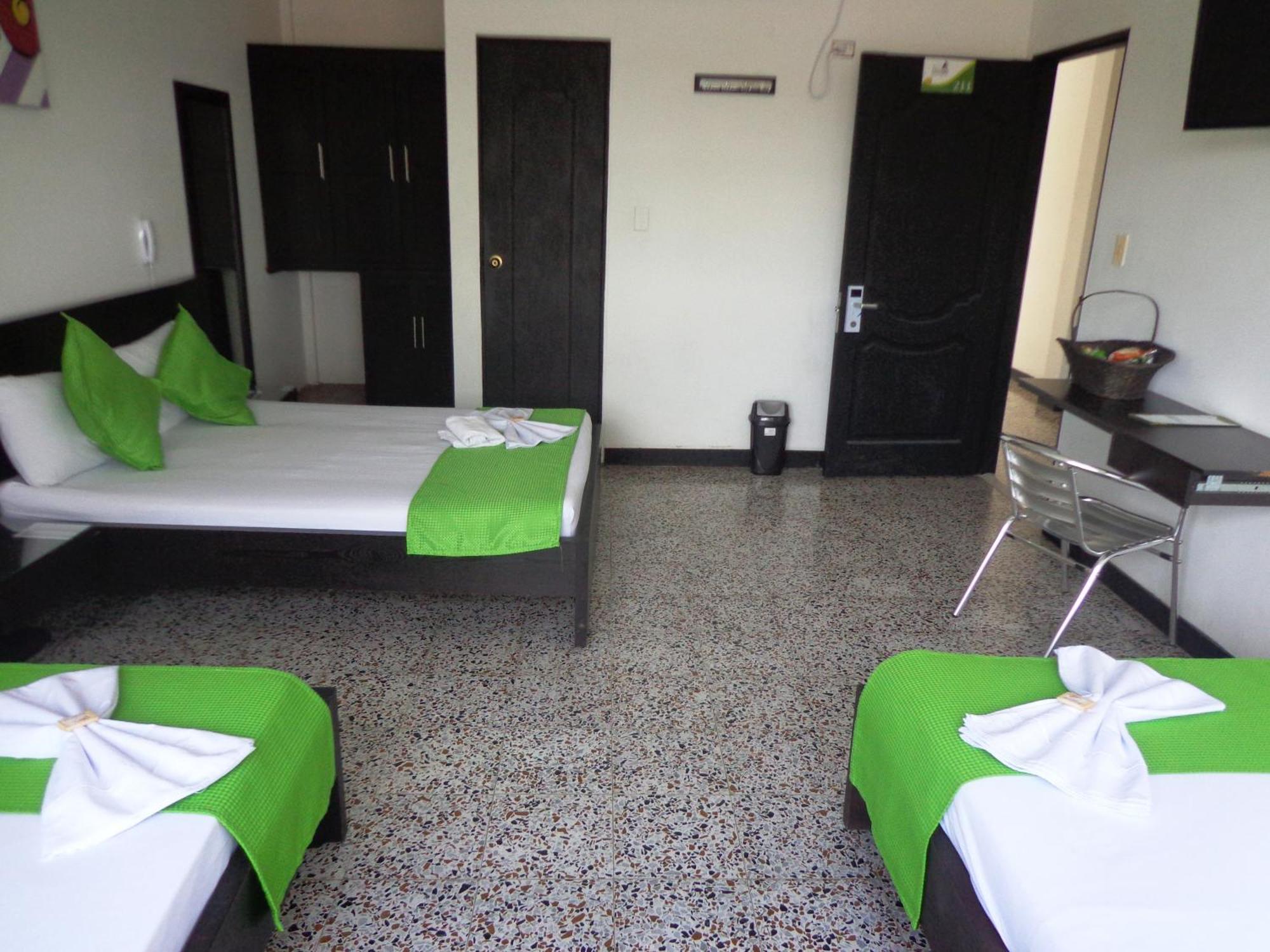 Hotel Chicala salgar Puerto Salgar Ruang foto